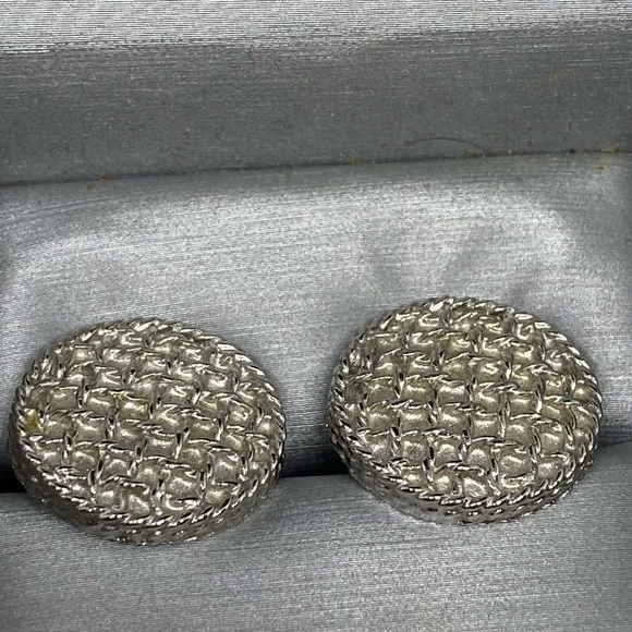 TEXTURED round cufflinks set silver toned classic - Picture 4 of 6